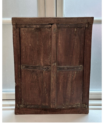 Spejl i gammelt vindue, 51x40x6 CM