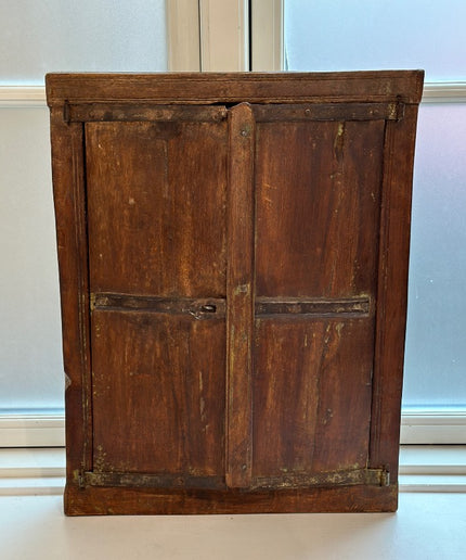 Spejl i gammelt vindue, 50x38x6 CM