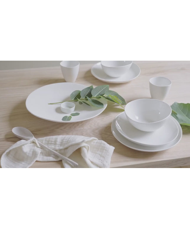 Franca mug in white organic porcelain
