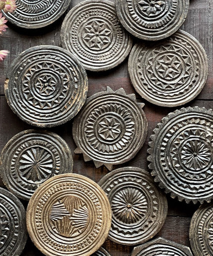 Stenbund m. udskåret mønster Large