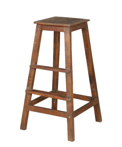 Stool Raw TT101