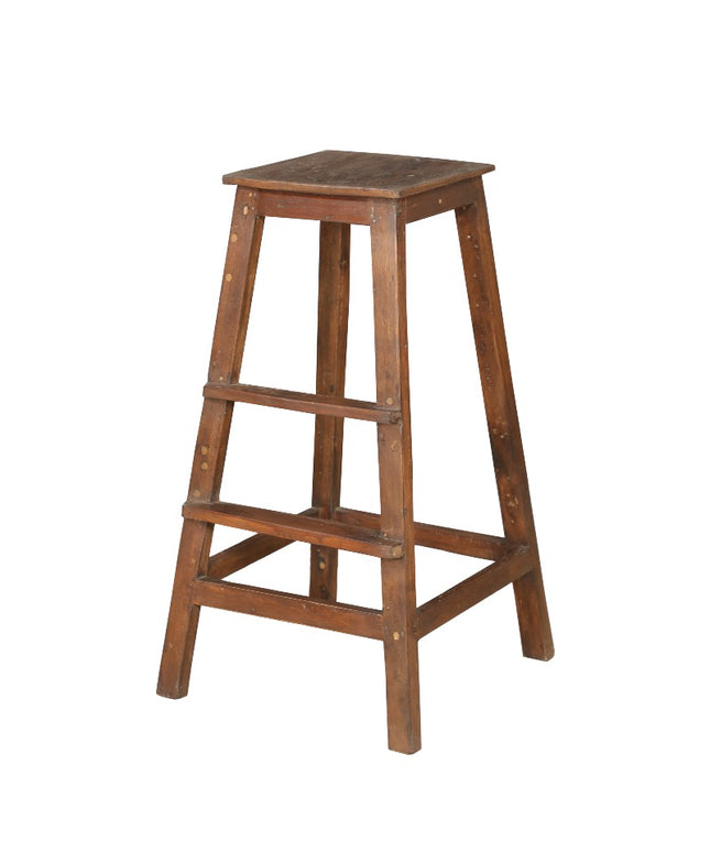 Stool Raw TT101