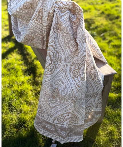 Sengetæppe med blokprint 220x280 cm