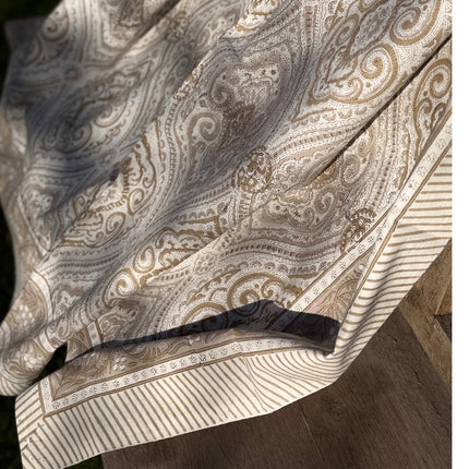 Collection image for: Bedspreads &amp; Linen