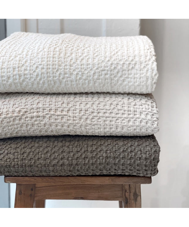 Sengetæppe Tempo 240x260 cm - Moka